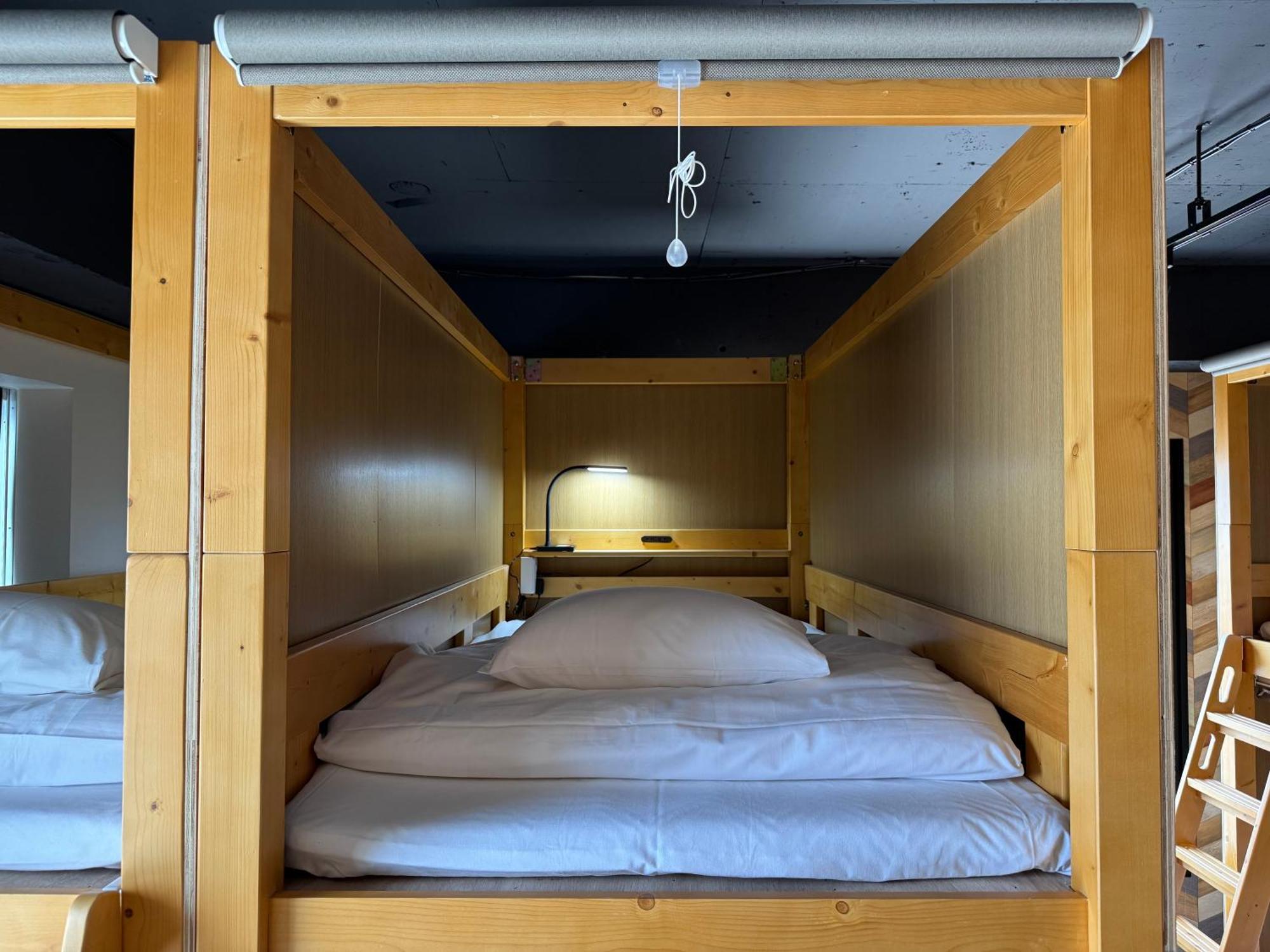 Capsule Hotel Continue Nijojokita Кіото Екстер'єр фото